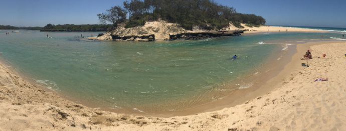 Stunning beaches & pilot lessons at Caloundra